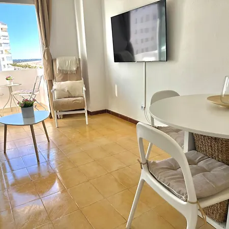 Vistas Al Mar Primera Linea Playa Valdelagrana Apartment El Puerto de Santa María